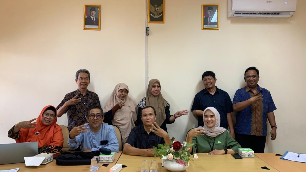 JALIN SINERGI STRATEGIS, PEGADAIAN PONTIANAK SILATURAHMI KE FDKI IAIN PONTIANAK